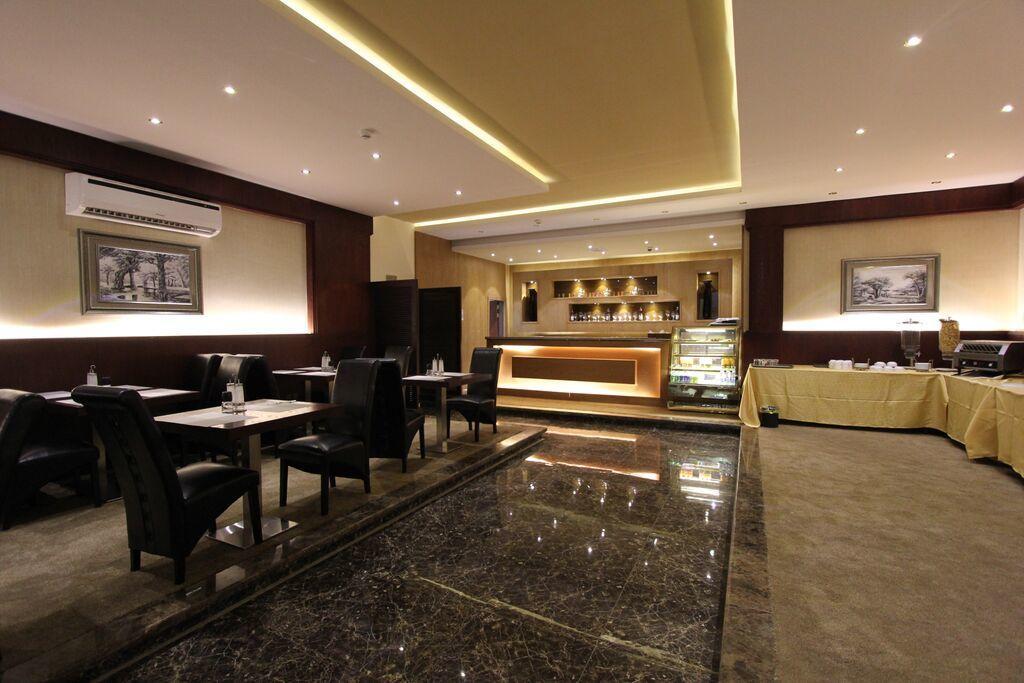 Taleen Granada Hotel Apartments Rijád Kültér fotó