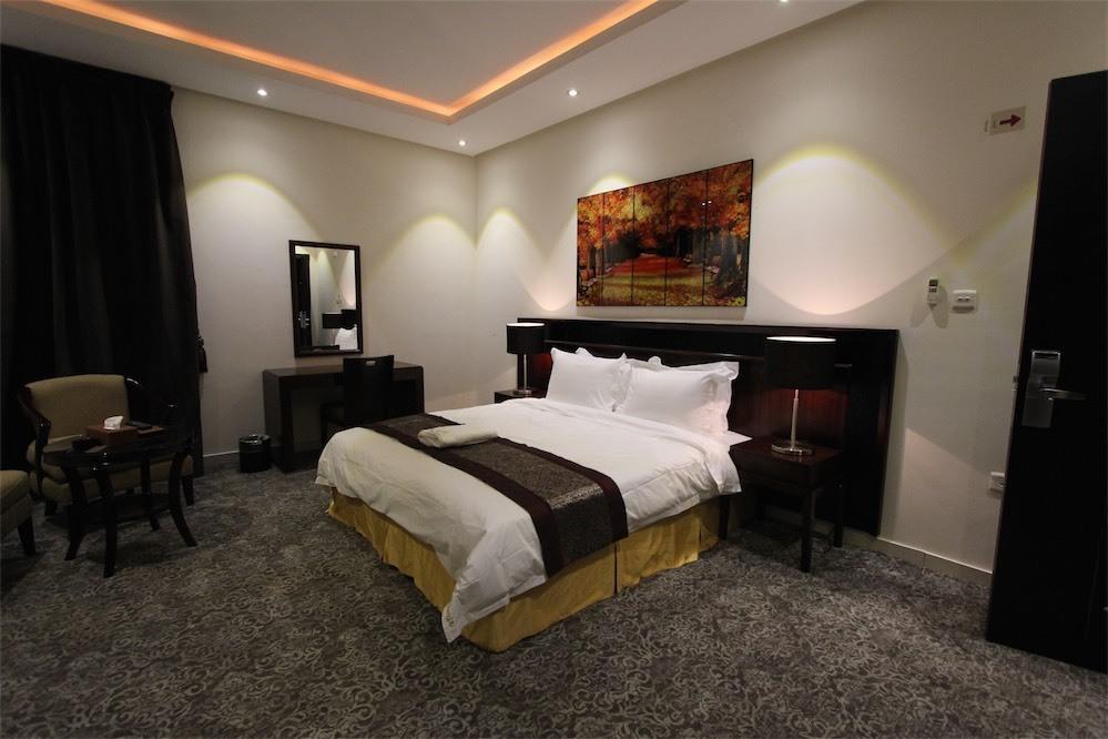 Taleen Granada Hotel Apartments Rijád Szoba fotó