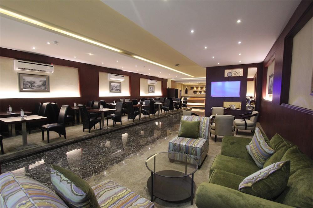 Taleen Granada Hotel Apartments Rijád Kültér fotó